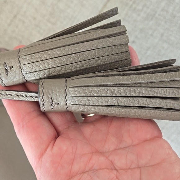 Tory Burch Swingbag Leather Crossbody - Picture 4 of 15